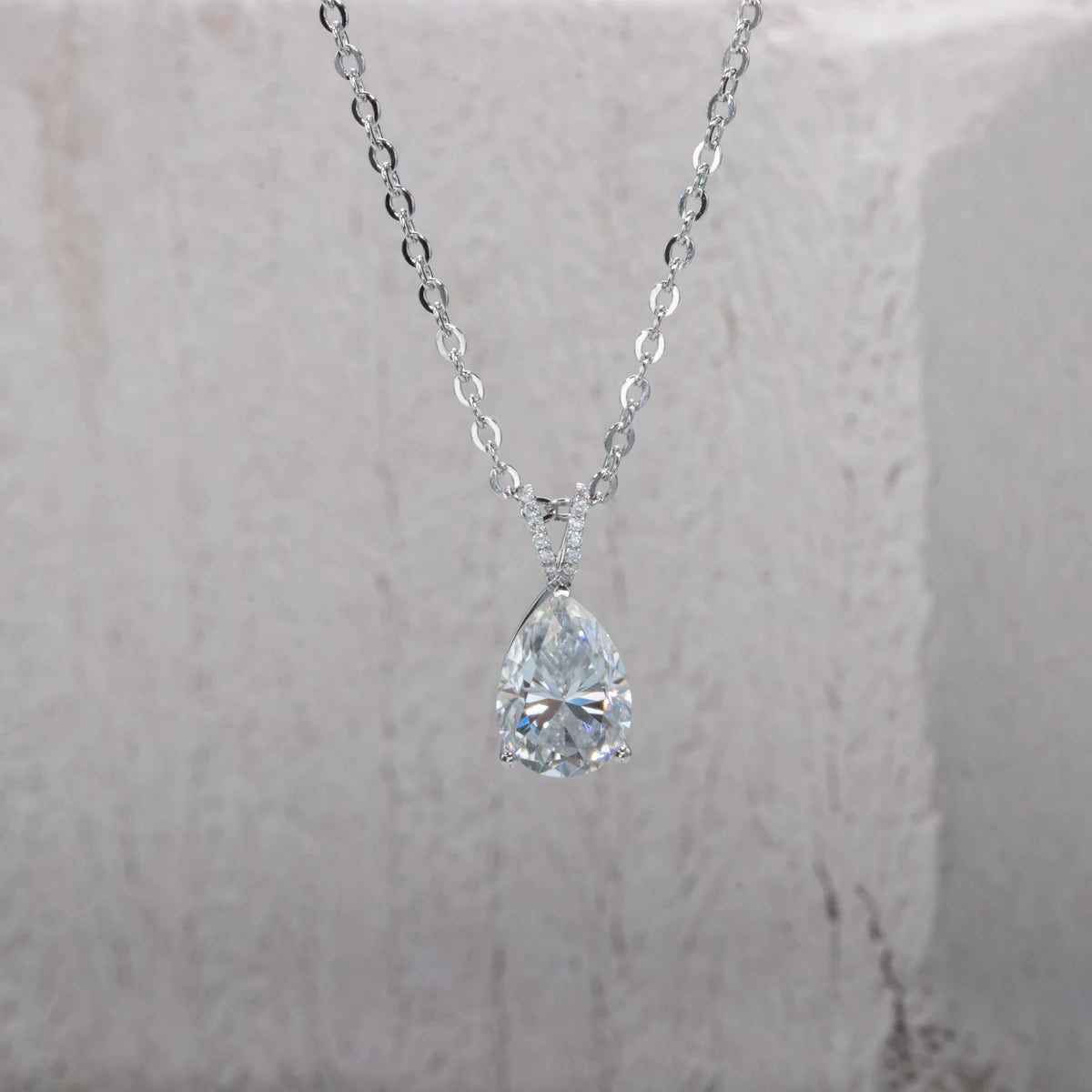 Moissanite Diamond Pendant Neckalce, 925 Sterling Silver Necklace Jewelry 2.5ct D Color Pear Cut  Teardrop